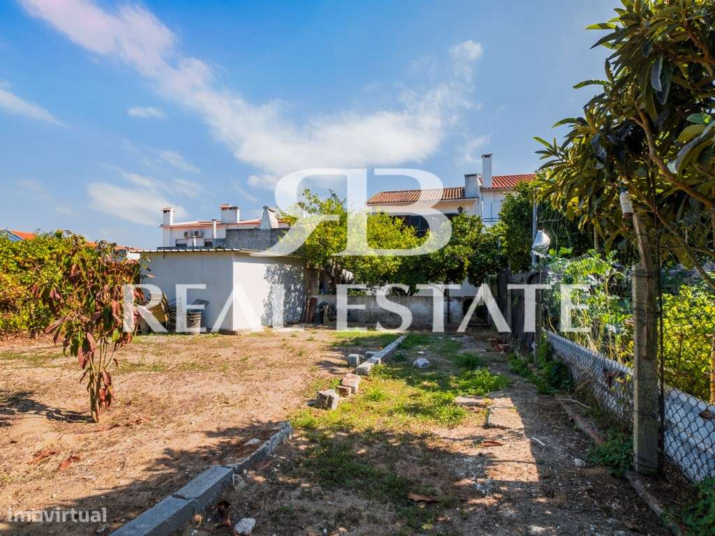 CASA T5 + JARDIM +VISTA + ADEGA + GARAGEM |ANEXO - V.N.AZEITÃO-0