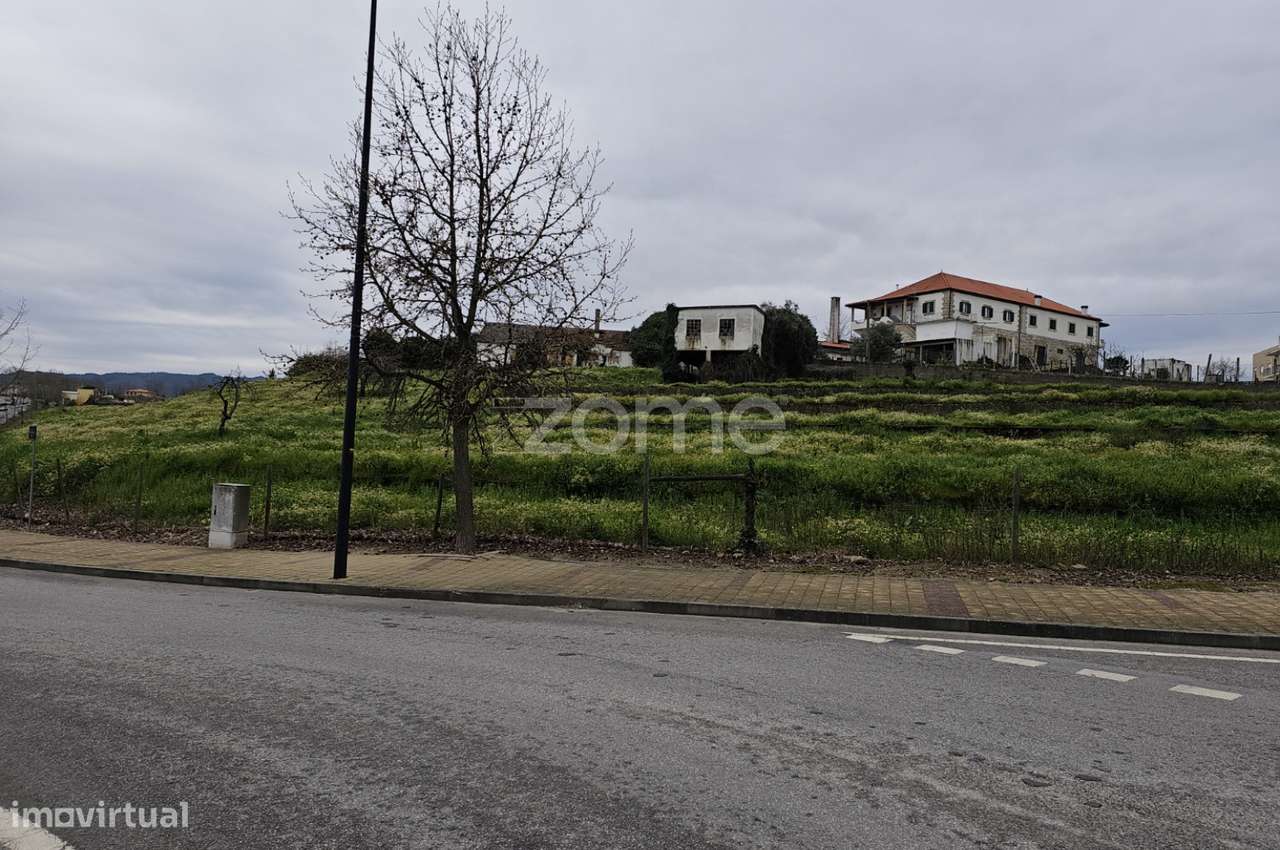 Terreno, 6 388 m², Candedo - Grande imagem: 5/10