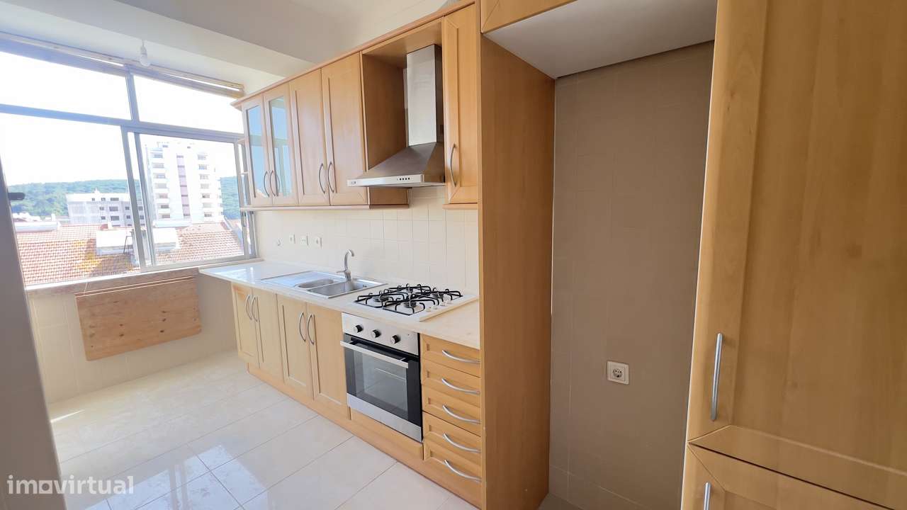Apartamento T2 Benfica-4