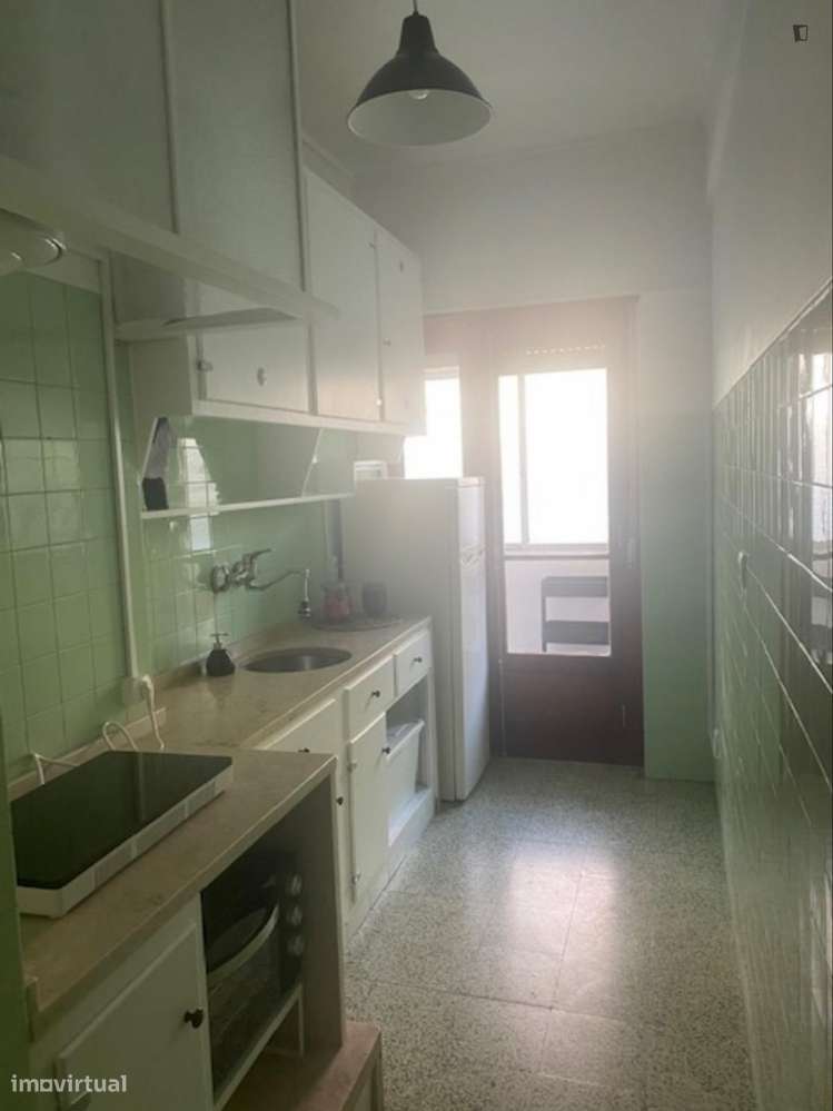 Apartamento com 1 quartos - localizado em Campolide Lisbon - Grande imagem: 3/11