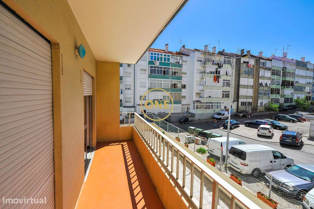 Apartamento T3 à venda na Cova da Piedade, Almada-13