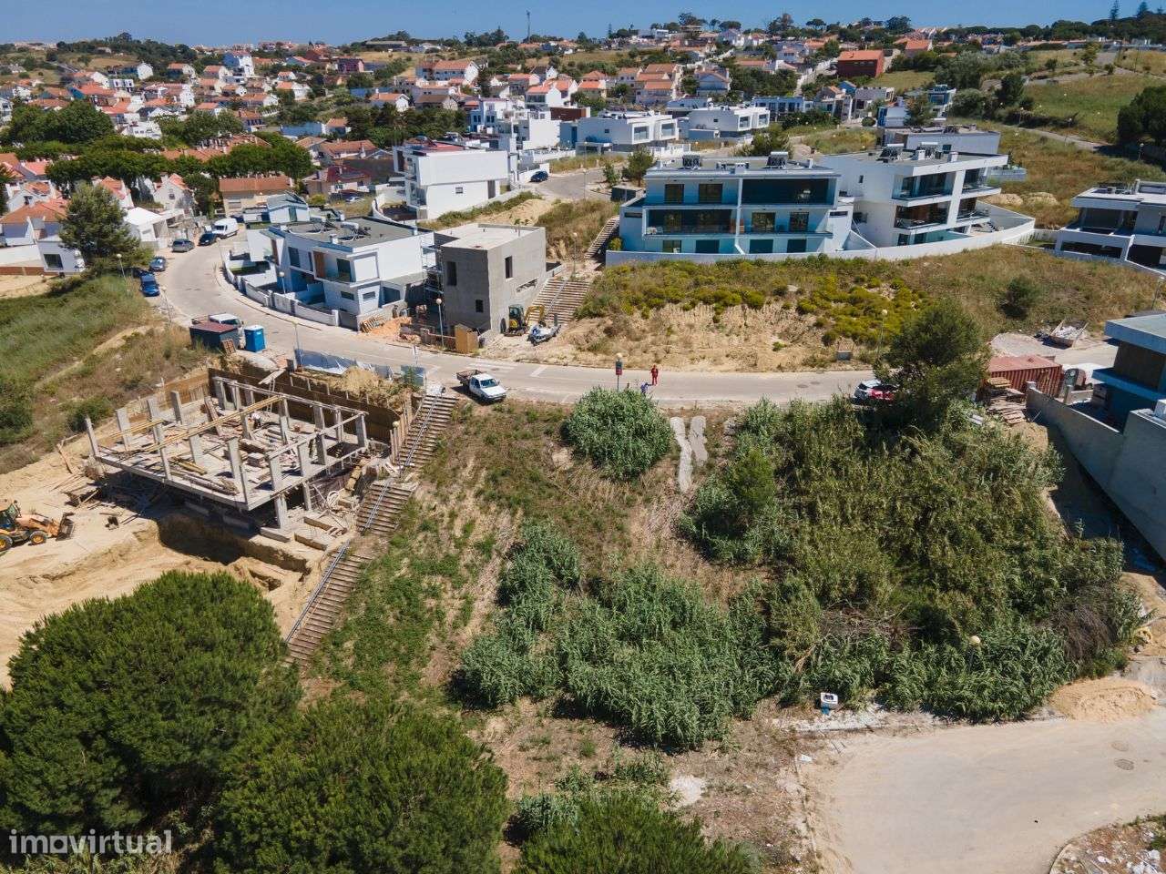 Terreno para Construção, Funchalinho, Licenças Pagas - Grande imagem: 4/16