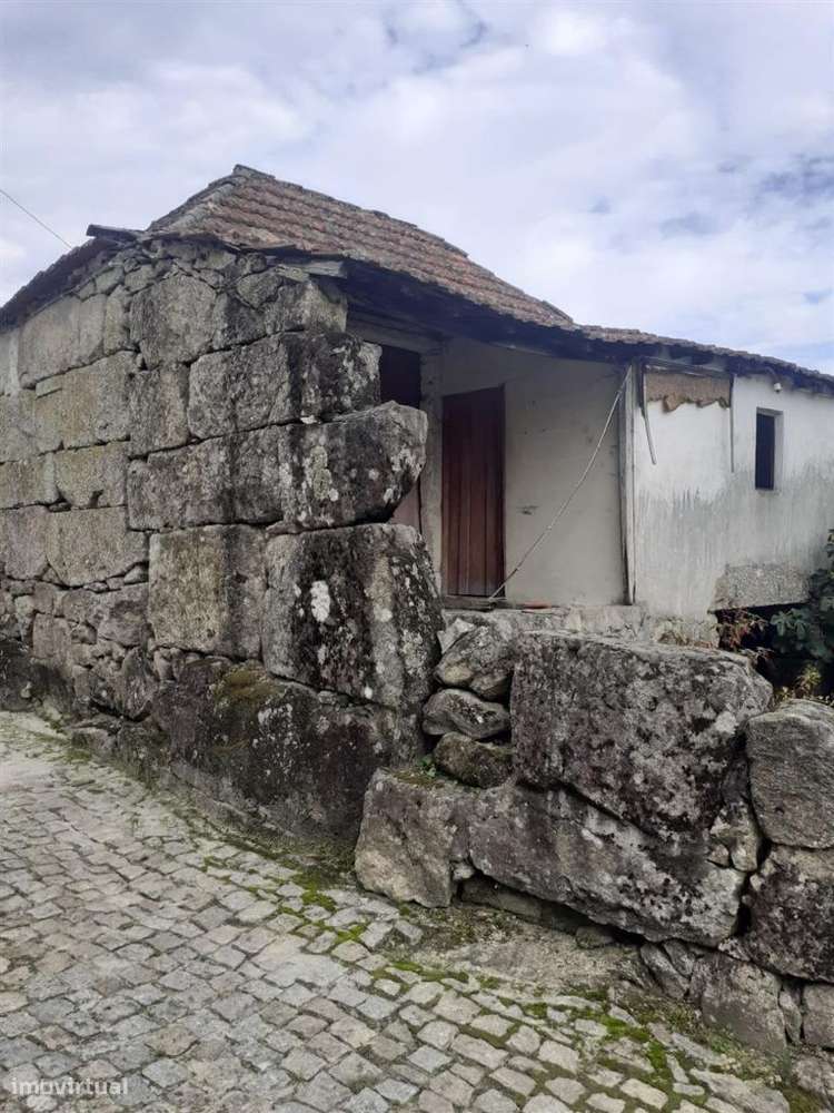 Terreno, Penafiel, Luzim e Vila Cova-7