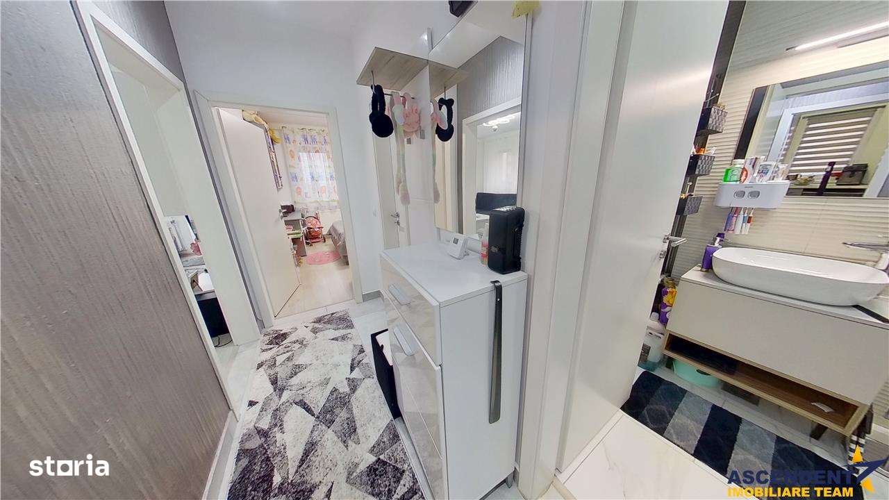 TUR 3D! Decomandat, mobilat, accesorizat, balcon,spatii depozitare,loc - Imagine principală: 4/15