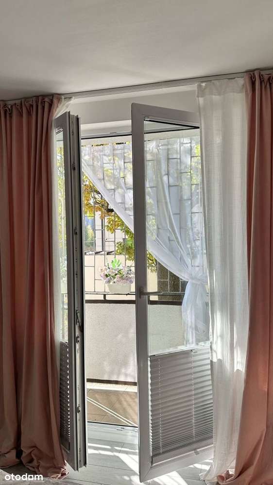 Ochota - 46 m² po generalnym remoncie - cisza, zie-7