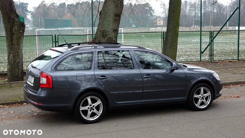 Skoda Octavia 1.8 T FSI Elegance - 34