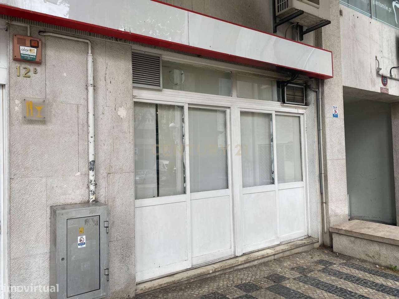 Restaurante em São Domingos de Benfica com faturação ativa e clientela-20