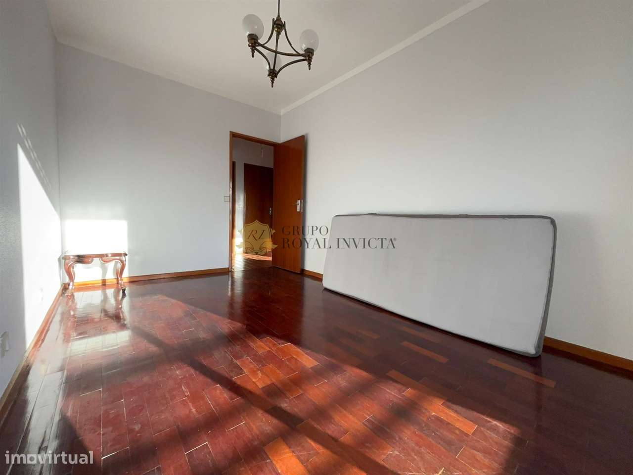 T3 Duplex com Terraço e  Garagem Box  em são Cosme -gondomar-16