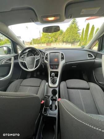 Opel Astra 1.6 Cosmo - 17