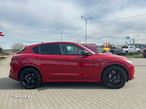 Alfa Romeo Stelvio - 4