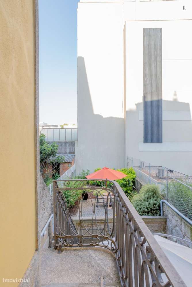 Apartamento com 2 quartos - localizado em Cedofeita Porto - Grande imagem: 3/8