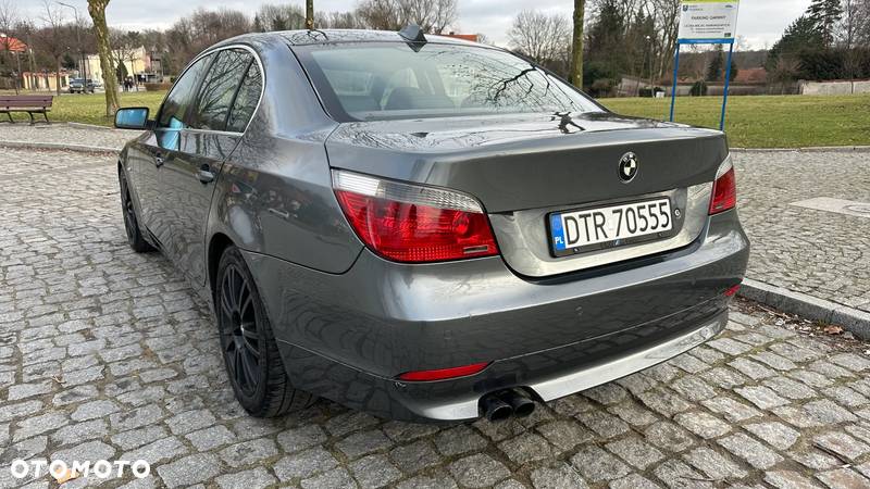 BMW Seria 5 - 17