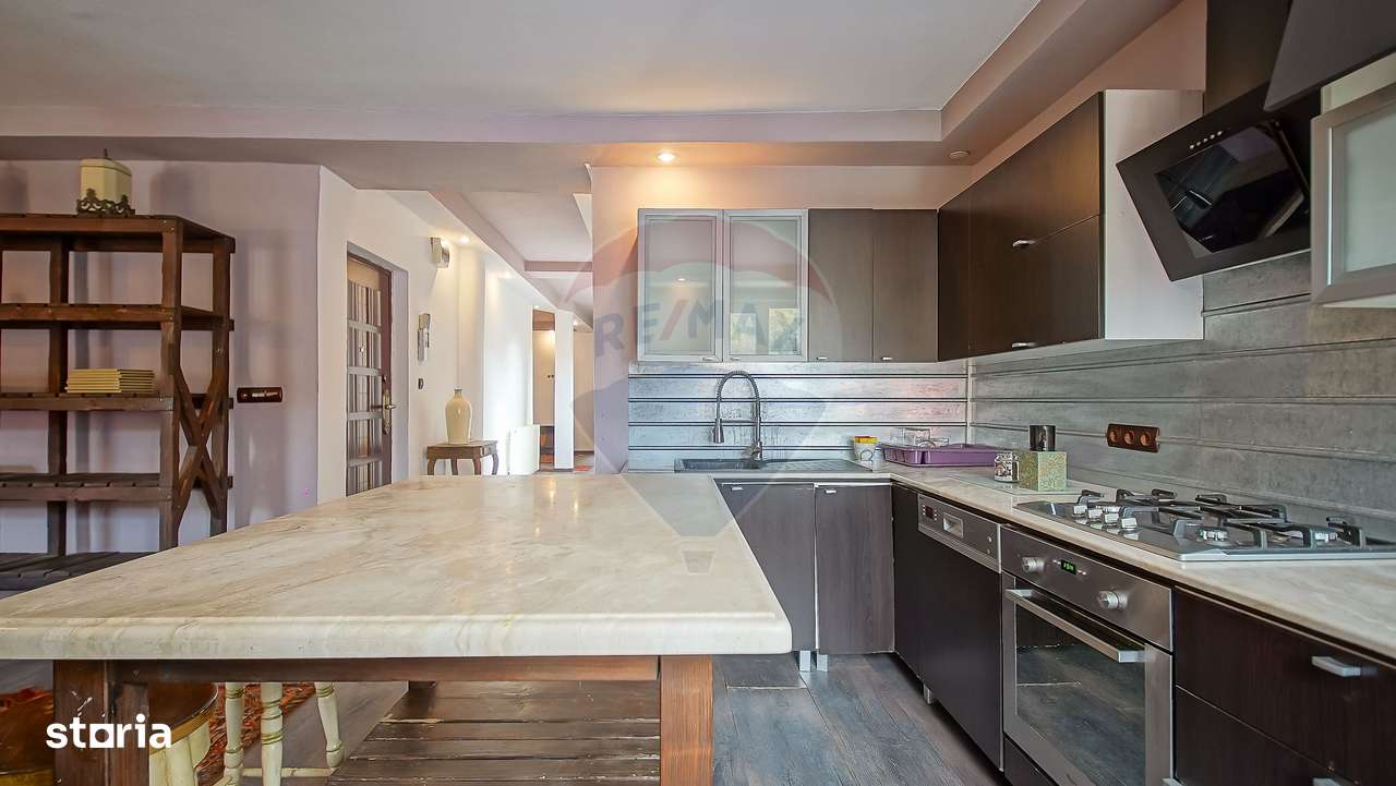 Apartament cu priveliște spre Tâmpa, Piața Unirii - Imagine principală: 5/20