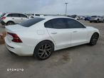 Volvo S60 T5 Momentum Pro - 4