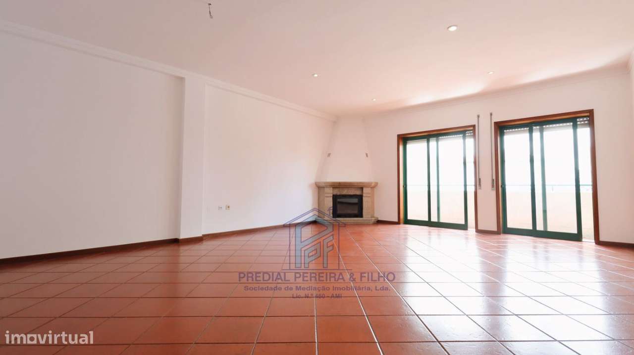 Apartamento Espaçoso T3 - Rio Tinto / Venda Nova-0