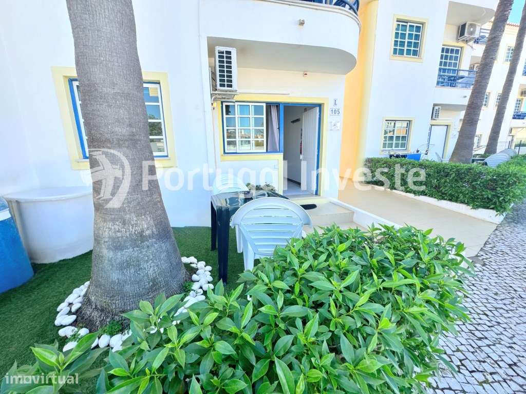 Apartamento T0+1 com Logradouro a 500m da Praia de Albufeira-13