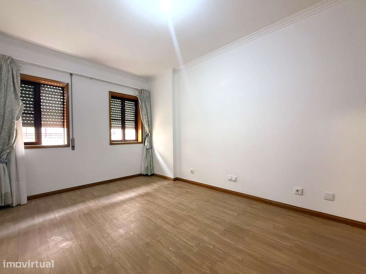 Apartamento T3 com Suíte, Varanda e Garagem – Praia do Furadouro-25
