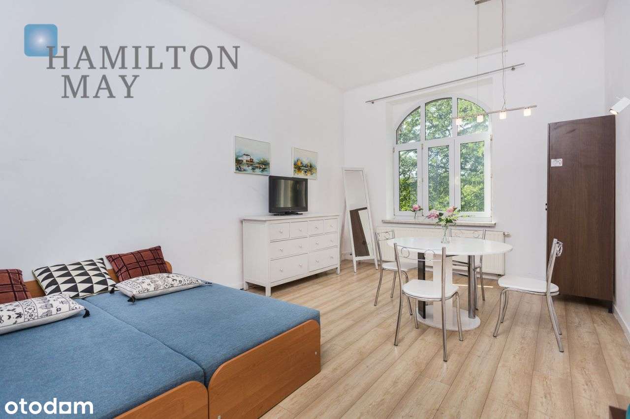 Odremontowana kawalerka w centrum starego miasta - Pełny obrazek: 4/17