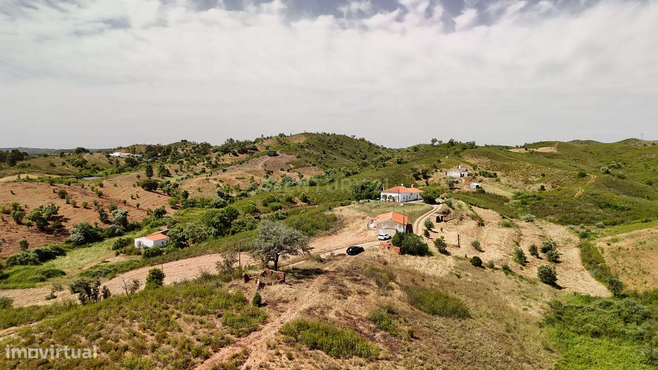 Terreno Misto em São Marcos da Serra, Silves-24