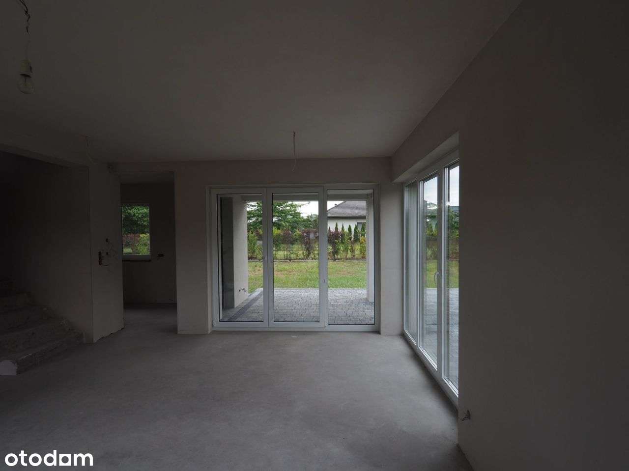 Nowa niższa cena. Gotowy z odbiorami. Dom wolnosto-8