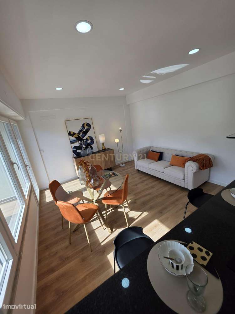 T3 NOVO -C/ SUITE E VARANDA-12