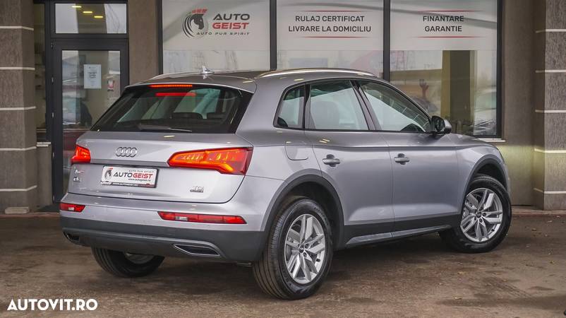 Audi Q5 2.0 TDI quattro S tronic - 5