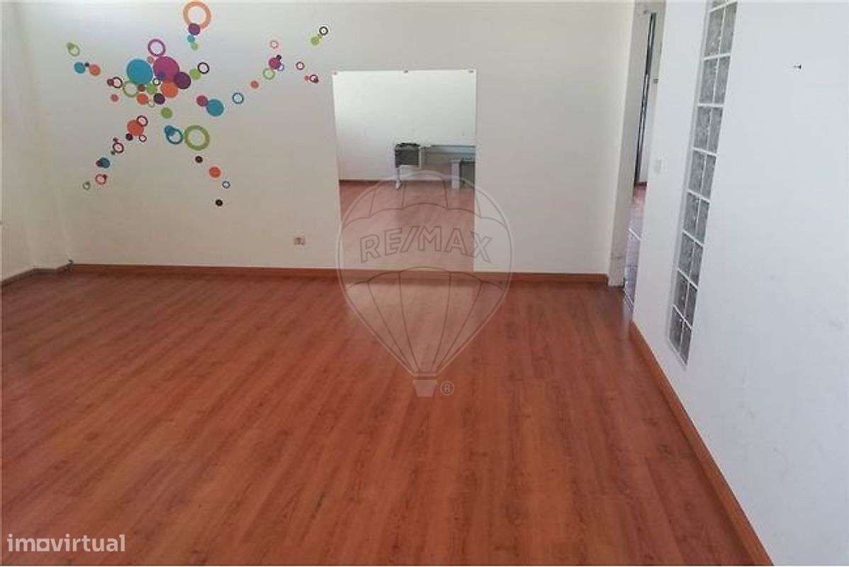 Loja  para arrendamento - Grande imagem: 3/5