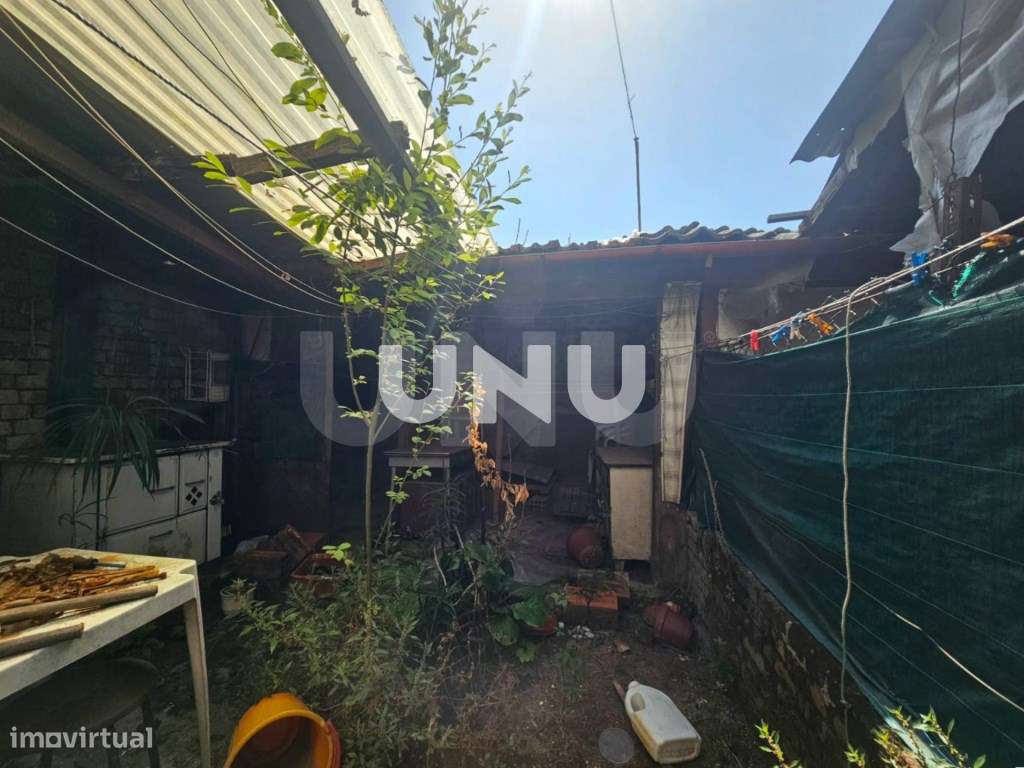 Prédio Urbano - Pleno Centro da Cidade de Viseu-38