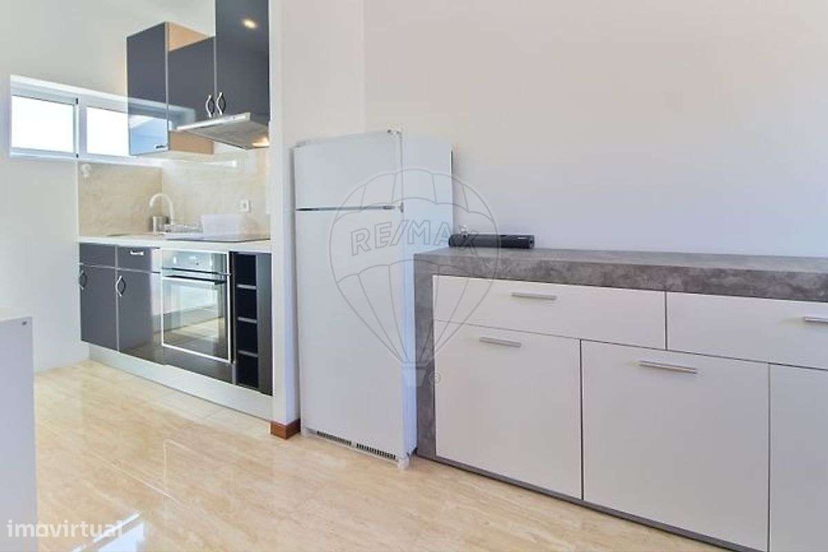 Moradia T2 para arrendamento - Grande imagem: 4/9