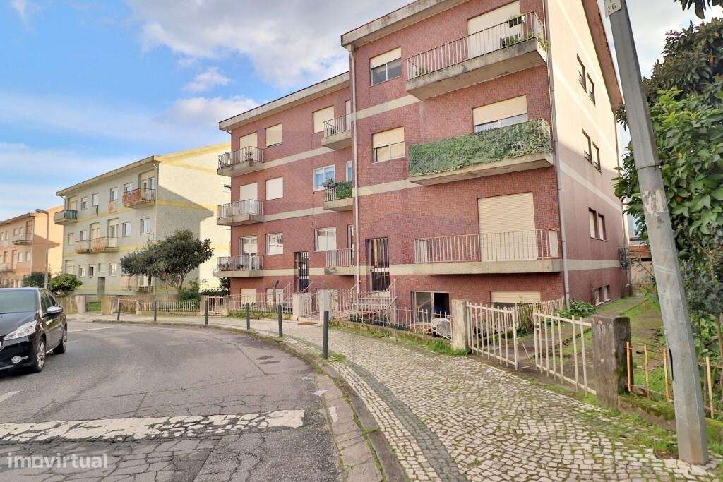 Apartamento T3 Totalmente Renovado no Centro da Cidade ✨-39