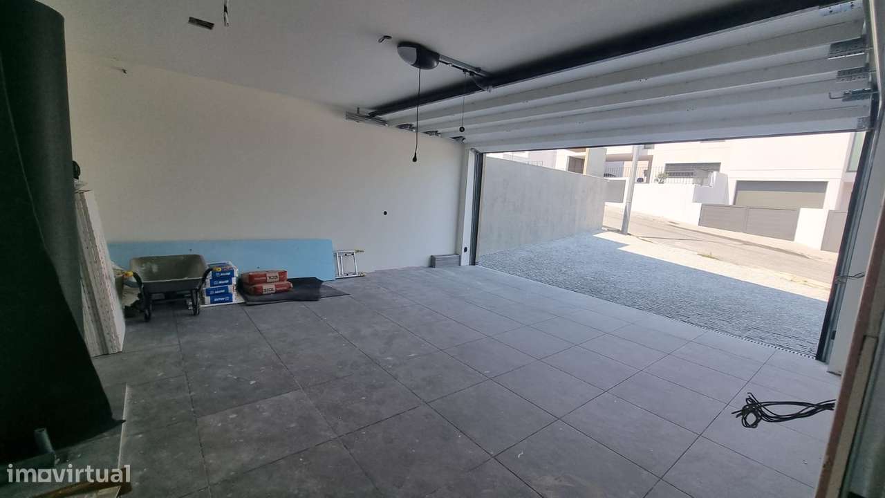 Moradia em Banda T3 Venda em Lanhoso,Póvoa de Lanhoso-53