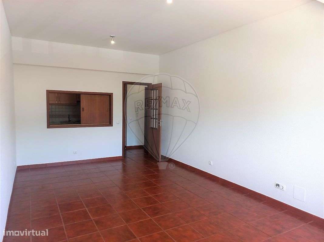 Apartamento T1 para arrendamento - Grande imagem: 3/13