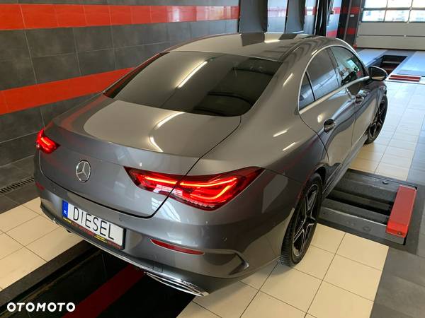 Mercedes-Benz CLA 180 d AMG Line - 9