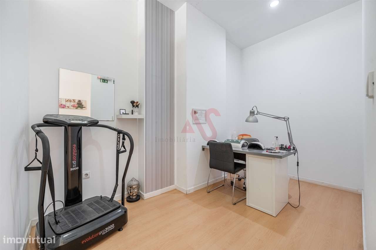 Trespasse de Gabinete de Estética com 59,40 m² no Centro de Vizela - Grande imagem: 4/18