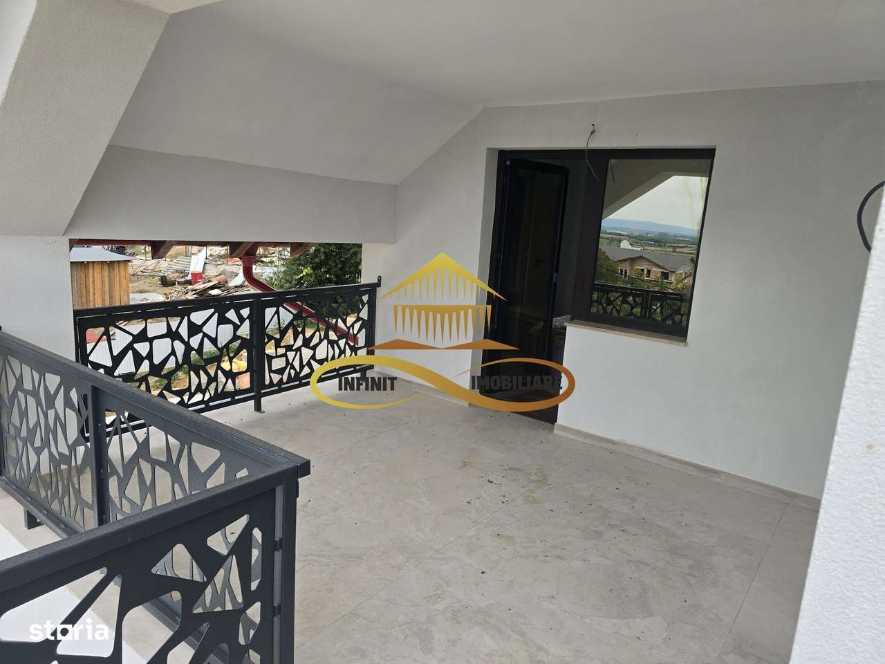 Casa/ VILA de vanzare in Margineni-8