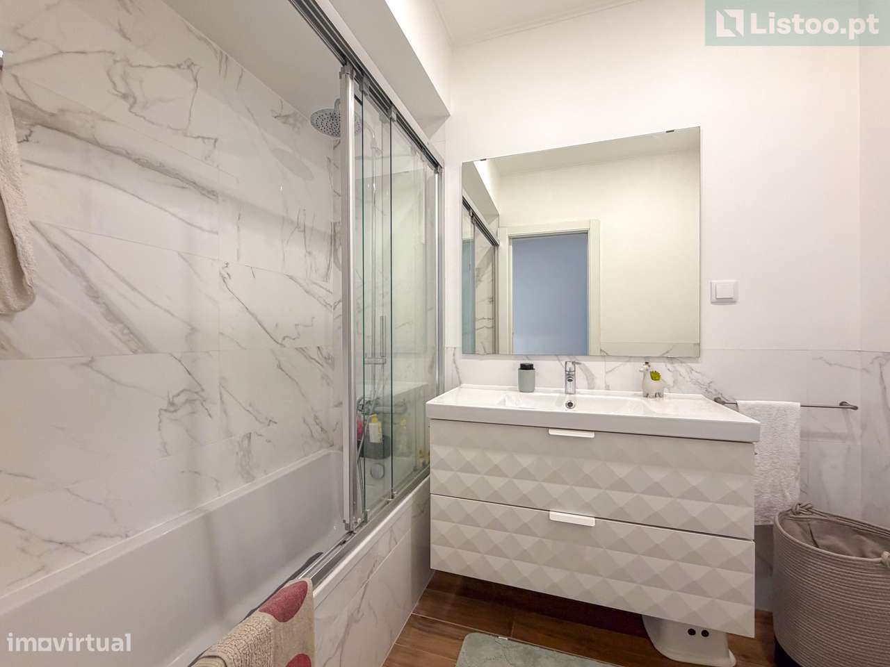 Apartamento T3 Avenida Carolina Michaelis-17