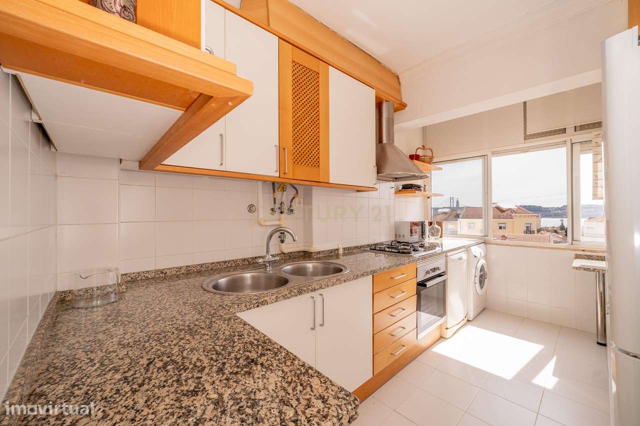 Apartamento T2 Ajuda Vista Rio