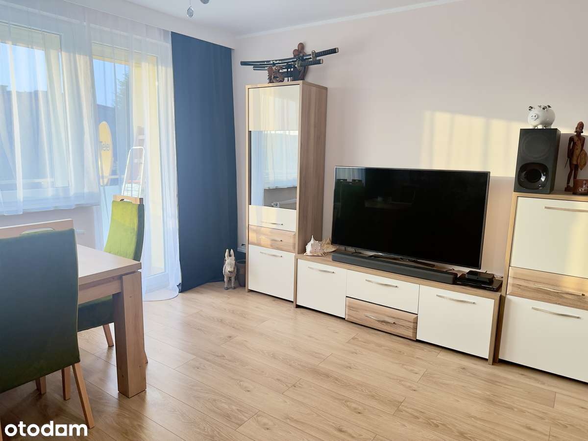 Przestronne Mieszkanie-Bezczynszowe- 2 Piętro- Garaż-3