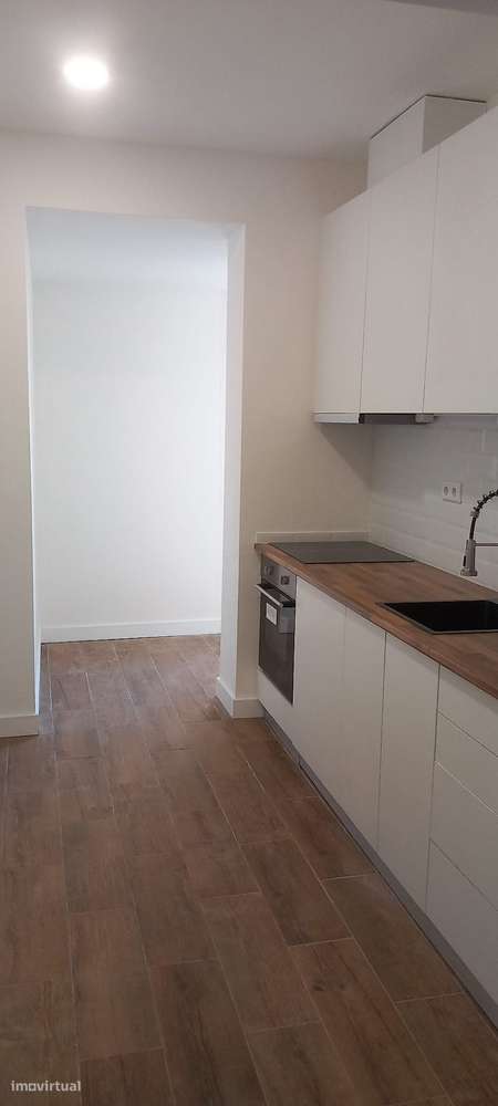 Apartamento T3 à Avenida da República - Grande imagem: 4/19