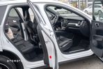 Volvo XC 60 D5 AWD Geartronic RDesign - 21