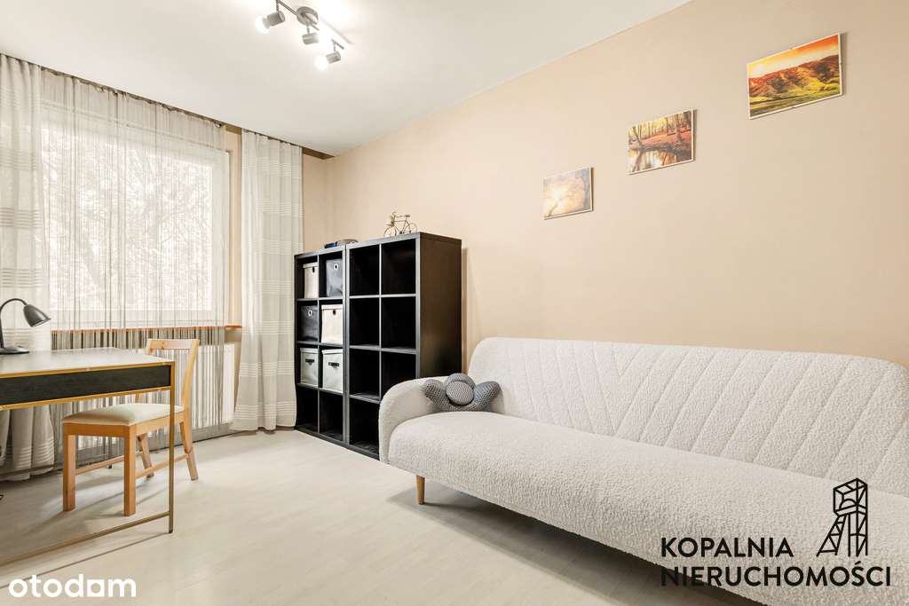 3 pokoje do wejścia 2 piętro z balkonem-4