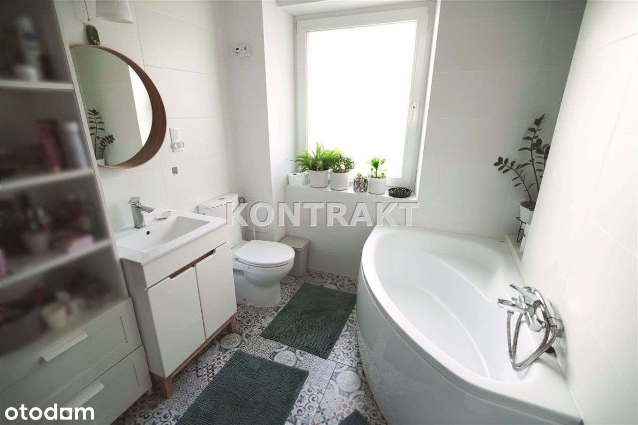 Trzypokojowe mieszkanie w centrum miasta Oświęcim.-5
