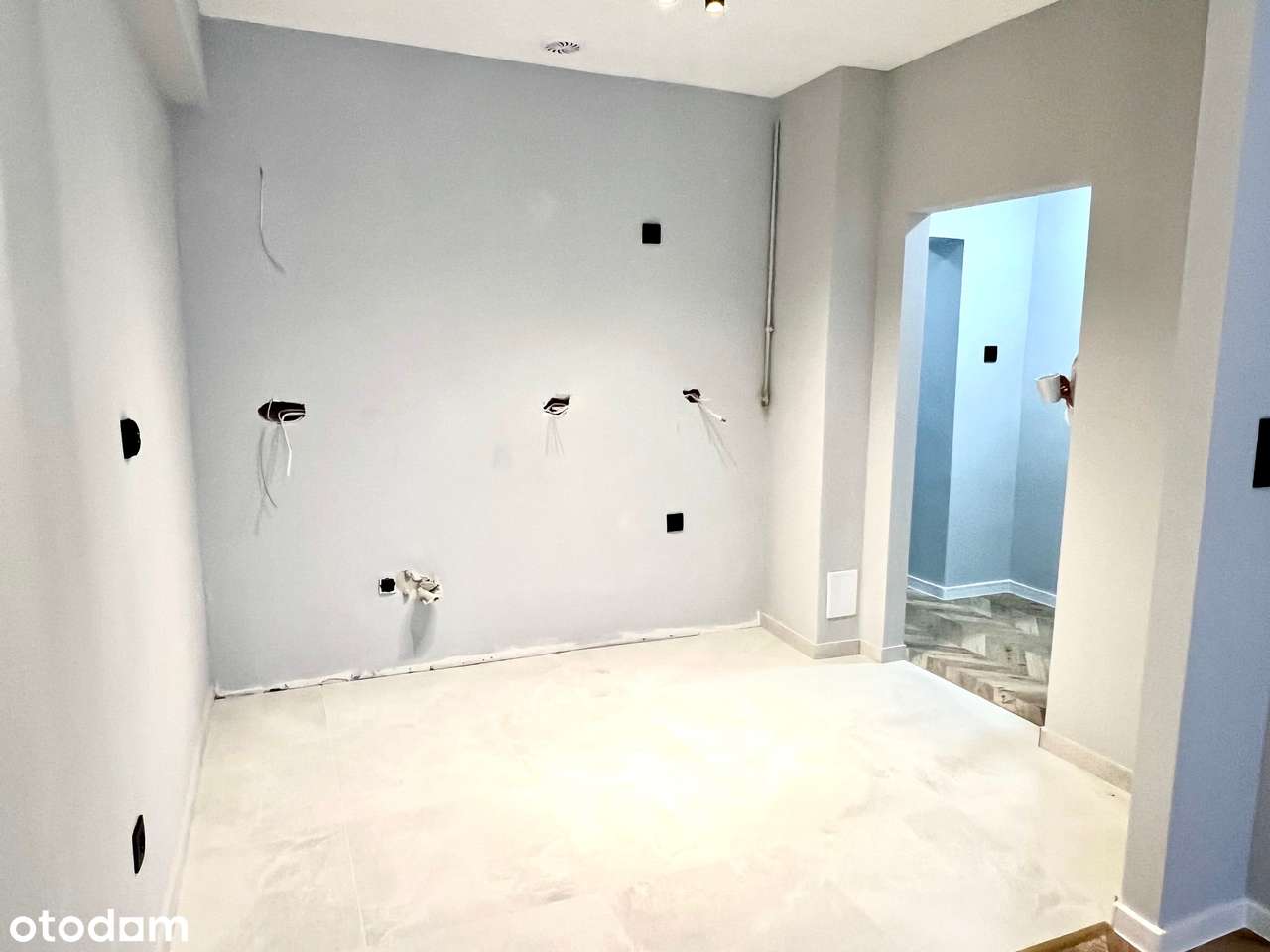 REZERWACJA ! Sprzedam 3-pokojowe w centrum Bytomia-6