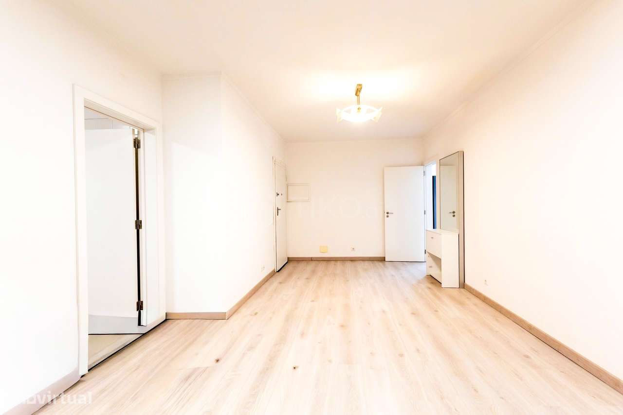 APARTAMENTO T2 NO MESMO PRÉDIO DO SHOPPING SPACIO | OLIVAIS – LISBOA-7