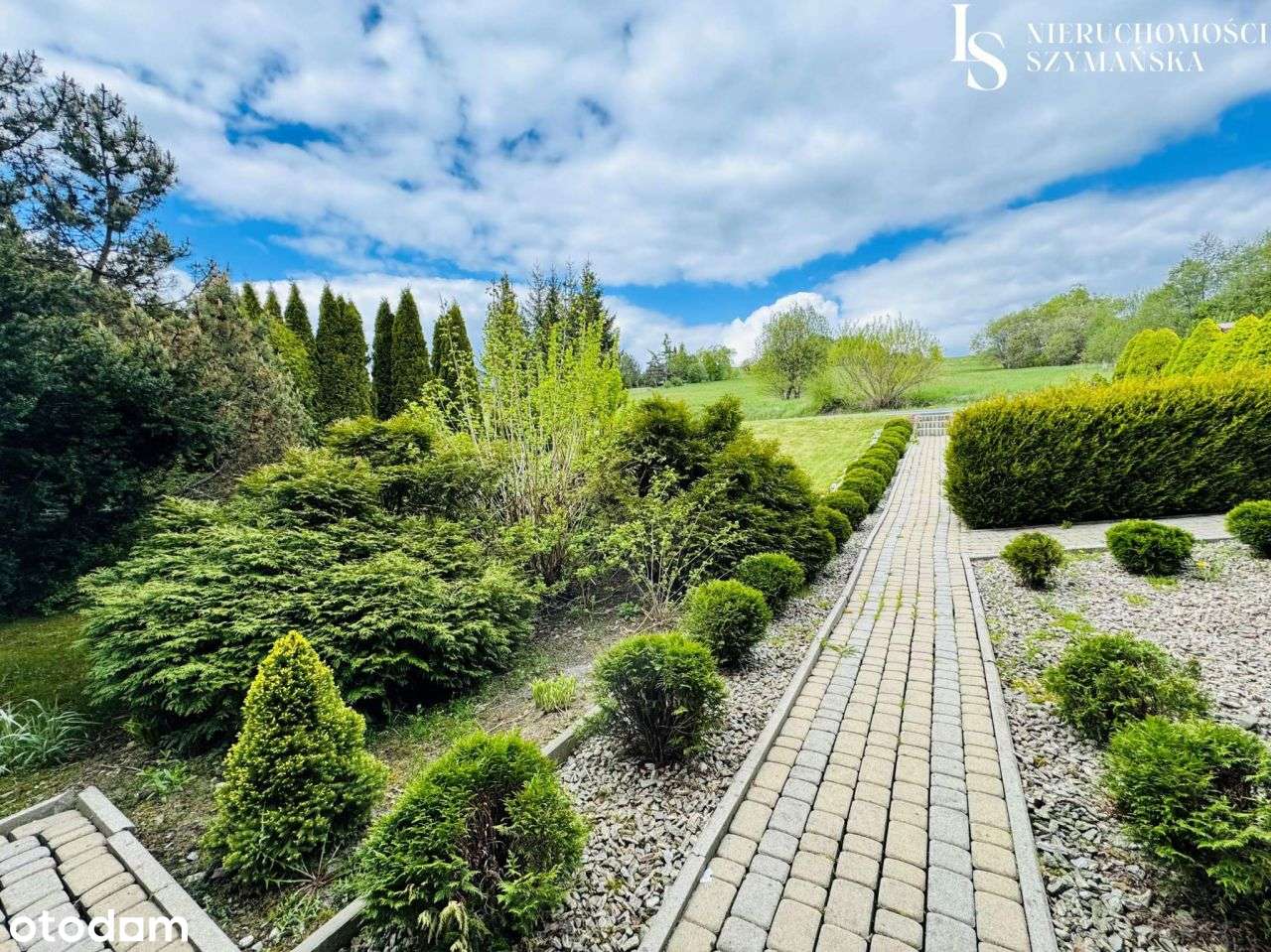 Przestronny dom parterowy z poddaszem użytkowym – - Pełny obrazek: 2/19