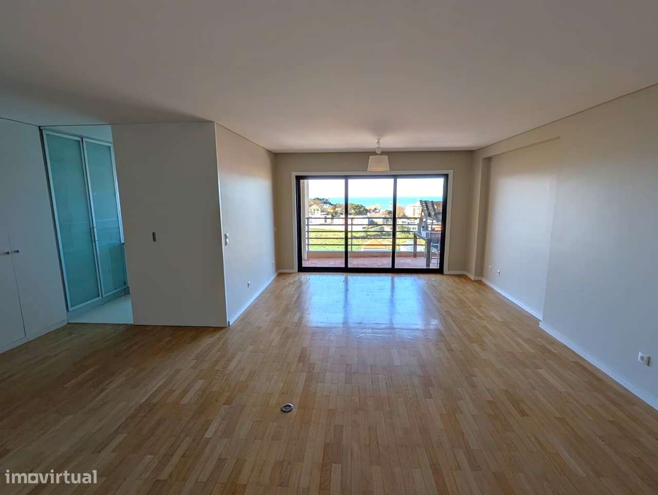 T3 Remodelado com varanda na foz/ vista mar - Grande imagem: 3/11