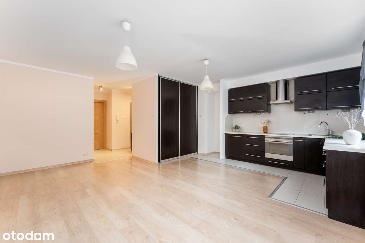 Ustawne 2 pokoje | Przestronny salon z kuchnią | Blisko Galeria-3