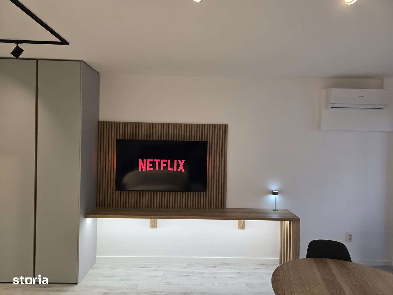 Direct Proprietar - Garsoniera - Tunari- La Foresta - Prima inchiriere - Imagine principală: 4/8