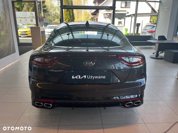 Kia Stinger 3.3 T-GDI V6 GT AWD - 3