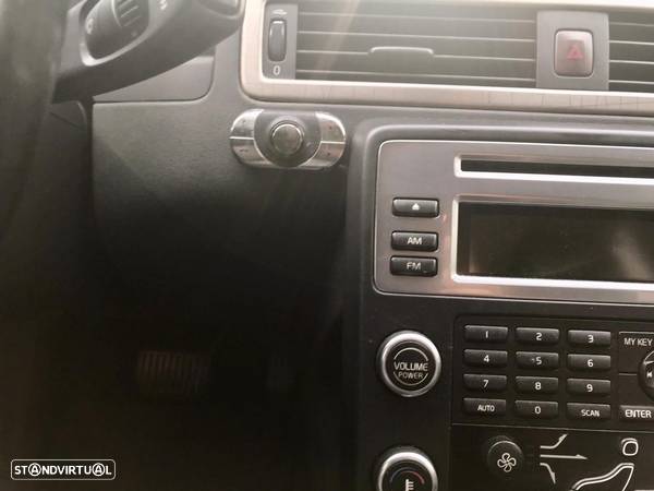 Volvo XC 70 D5 Summum Geartronic - 19